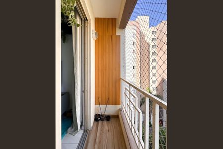 Apartamento à venda com 67m², 3 quartos e 1 vagaSacada