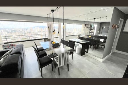 Apartamento à venda com 260m², 3 quartos e 4 vagas Apartamento à venda com 260m², 3 quartos e 4 vagasSala