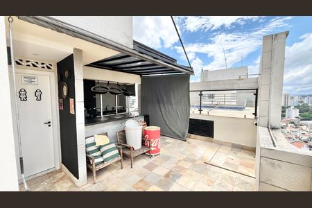 Apartamento à venda com 260m², 3 quartos e 4 vagas Apartamento à venda com 260m², 3 quartos e 4 vagasVaranda gourmet