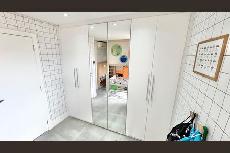 Apartamento à venda com 260m², 3 quartos e 4 vagas Apartamento à venda com 260m², 3 quartos e 4 vagasSuíte