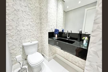 Apartamento à venda com 260m², 3 quartos e 4 vagas Apartamento à venda com 260m², 3 quartos e 4 vagasLavabo