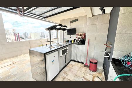 Apartamento à venda com 260m², 3 quartos e 4 vagas Apartamento à venda com 260m², 3 quartos e 4 vagasVaranda gourmet