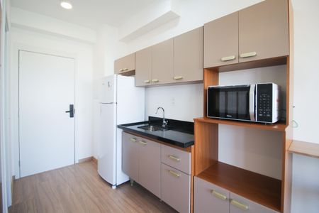 Cozinha de kitnet/studio para alugar com 1 quarto, 25m² em Vila Olímpia, São Paulo