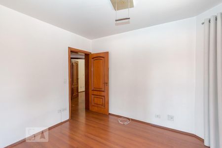 Apartamento à venda com 240m², 4 quartos e 3 vagas