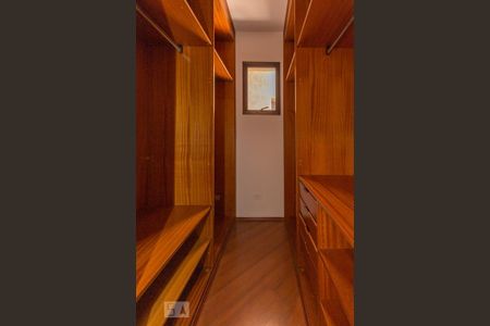 Apartamento à venda com 240m², 4 quartos e 3 vagas