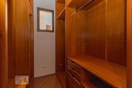Apartamento à venda com 240m², 4 quartos e 3 vagas