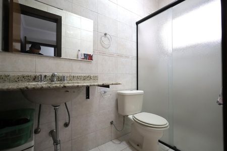 Casa à venda com 164m², 3 quartos e 3 vagasBanheiro
