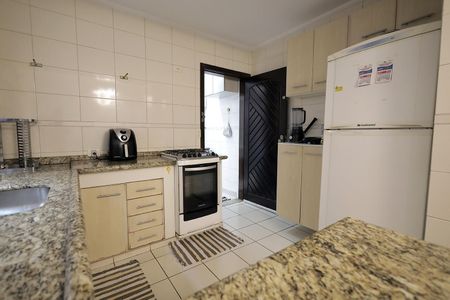 Casa à venda com 164m², 3 quartos e 3 vagasCozinha