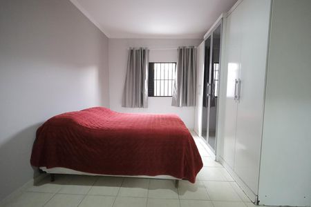 Casa à venda com 164m², 3 quartos e 3 vagasQuarto Suíte