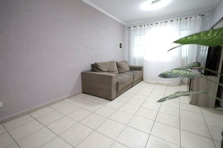 Casa à venda com 164m², 3 quartos e 3 vagasSala