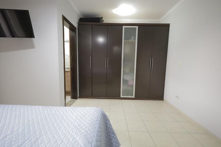 Casa à venda com 164m², 3 quartos e 3 vagasQuarto Suíte 2