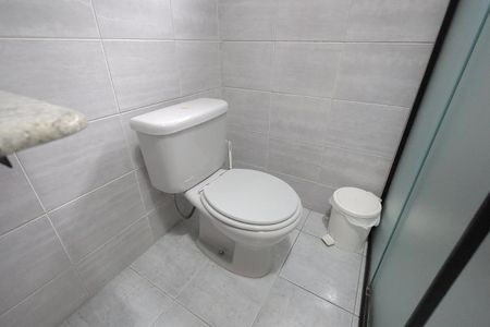 Casa à venda com 164m², 3 quartos e 3 vagasBanheiro Quarto Suíte