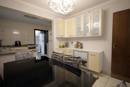 Casa à venda com 164m², 3 quartos e 3 vagasCopa