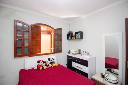 Casa à venda com 260m², 4 quartos e 2 vagasQuarto 1