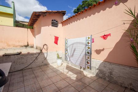 Casa à venda com 260m², 4 quartos e 2 vagasÁrea de Serviço