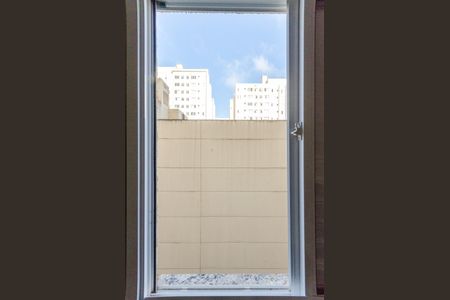 Apartamento para alugar com 44m², 2 quartos e sem vaga Apartamento para alugar com 44m², 2 quartos e sem vagaQuarto 2 - Janela