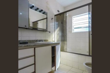 Casa à venda com 230m², 3 quartos e 2 vagasFoto 32