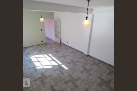 Casa à venda com 230m², 3 quartos e 2 vagasFoto 03