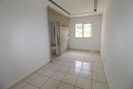 Sala de apartamento para alugar com 2 quartos, 4m² em Jardim Ismenia, São José dos Campos