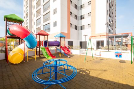 Apartamento à venda com 49m², 2 quartos e 2 vagasÁrea comum - Playground