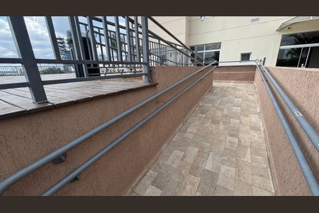 Apartamento à venda com 66m², 2 quartos e 2 vagasRampa - Corrimão