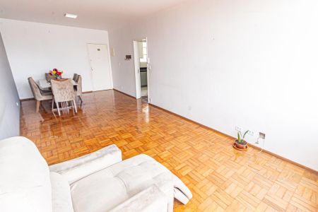 Apartamento para alugar com 85m², 2 quartos e sem vaga Apartamento para alugar com 85m², 2 quartos e sem vagaSala
