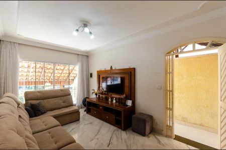 Sala de casa à venda com 3 quartos, 177m² em São Domingos, São Paulo