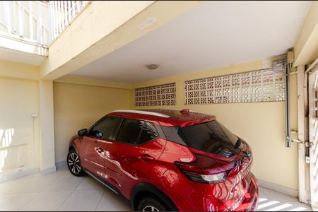 Casa à venda com 177m², 3 quartos e 2 vagasGaragem