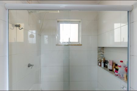 Casa à venda com 177m², 3 quartos e 2 vagasSuíte 2 - Banheiro