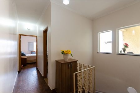 Escada de casa à venda com 3 quartos, 177m² em São Domingos, São Paulo