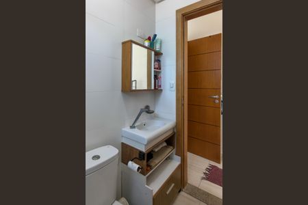 Apartamento para alugar com 75m², 2 quartos e 2 vagas Apartamento para alugar com 75m², 2 quartos e 2 vagasBanheiro da Suíte
