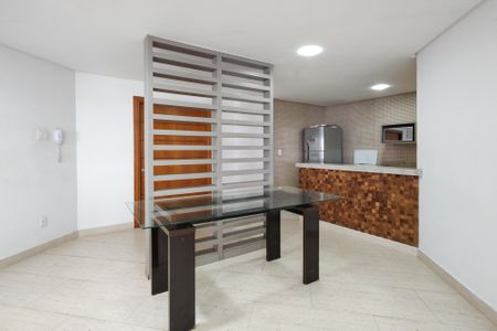 Apartamento para alugar com 75m², 2 quartos e 2 vagas Apartamento para alugar com 75m², 2 quartos e 2 vagasÁrea comum - Salão de festas