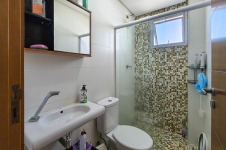 Apartamento para alugar com 75m², 2 quartos e 2 vagas Apartamento para alugar com 75m², 2 quartos e 2 vagasBanheiro