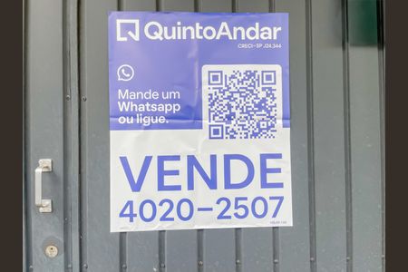 Casa à venda com 208m², 2 quartos e 4 vagasPlaca