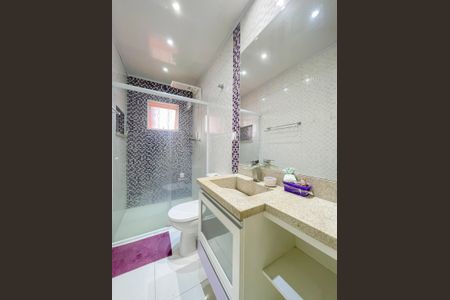 Casa à venda com 208m², 2 quartos e 4 vagasBanheiro