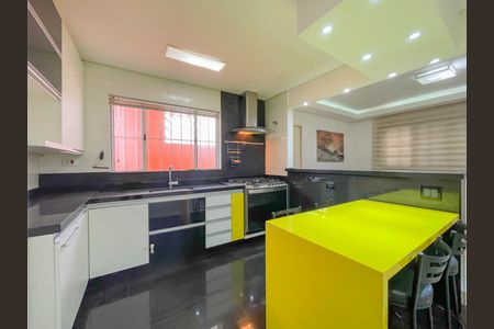 Casa à venda com 208m², 2 quartos e 4 vagasCozinha