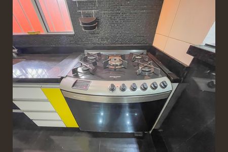 Casa à venda com 208m², 2 quartos e 4 vagasCozinha