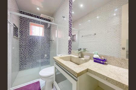 Casa à venda com 208m², 2 quartos e 4 vagasBanheiro