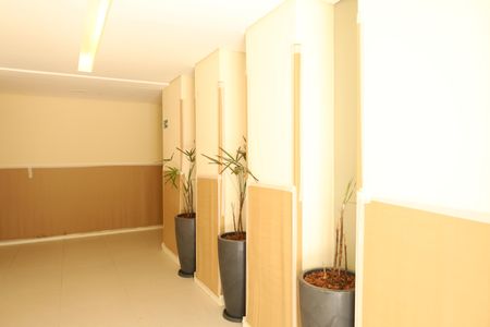 Apartamento para alugar com 36m², 2 quartos e sem vagaÁrea comum - Saguão do prédio