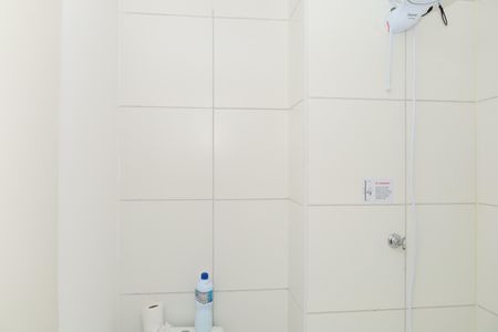 Apartamento para alugar com 36m², 2 quartos e sem vagaBanheiro