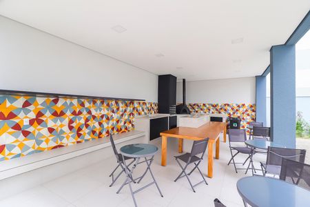 Apartamento para alugar com 36m², 2 quartos e sem vagaÁrea comum - Churrasqueira