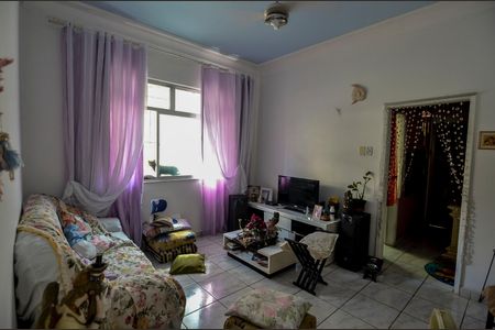 Apartamento à venda com 90m², 3 quartos e sem vaga Apartamento à venda com 90m², 3 quartos e sem vagaSala