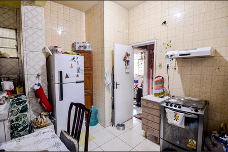 Apartamento à venda com 90m², 3 quartos e sem vaga Apartamento à venda com 90m², 3 quartos e sem vagaCozinha e Área de Serviço