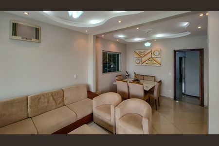 Casa para alugar com 5 quartos, 190m² em Jardim dos Comerciários, Belo Horizonte