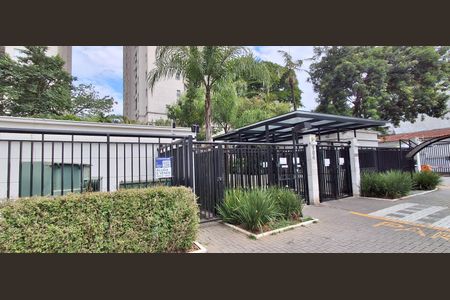 Apartamento à venda com 42m², 1 quarto e 1 vaga Apartamento à venda com 42m², 1 quarto e 1 vagaFachada