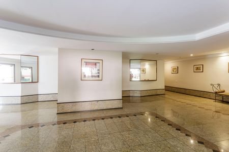 Apartamento para alugar com 97m², 3 quartos e 2 vagasHall social