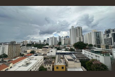 Apartamento à venda com 170m², 4 quartos e 3 vagasVista 