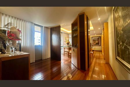 Apartamento à venda com 170m², 4 quartos e 3 vagasSala 