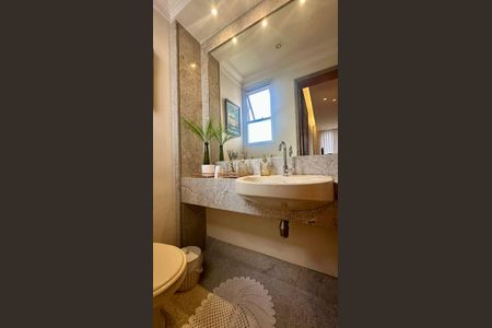 Apartamento à venda com 170m², 4 quartos e 3 vagasLavabo 