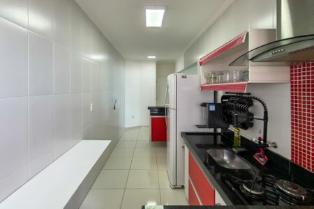 Apartamento para alugar com 83m², 2 quartos e 1 vagaCozinha 